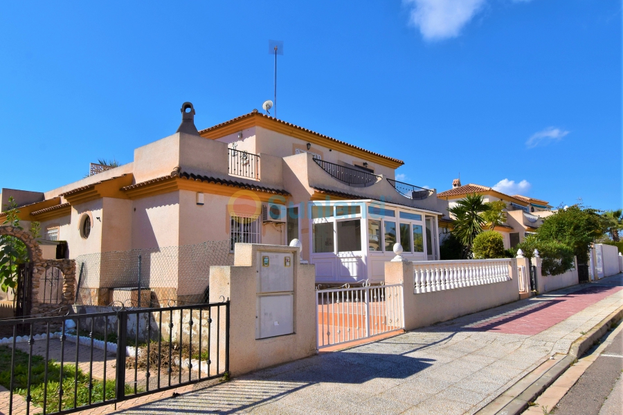 Verkauf - Haus - Orihuela Costa - 