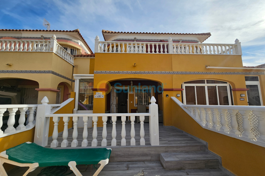 Brukte eiendommer - Rekkehus - Cabo Roig - La Regia