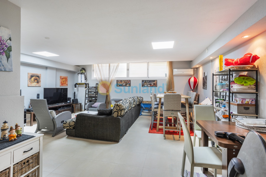 Verkauf - Apartment / flat - Orihuela - Villamartin