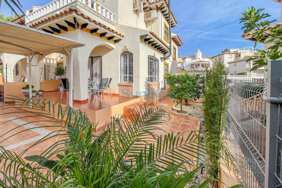 Verkauf - Terraced house - Orihuela Costa - Lomas De Cabo Roig