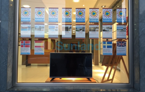 Det nya kontoret, i Benijofar, börjar bli redo för öppning