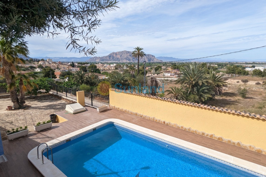 Segunda mano - Detached Villa - Bigastro