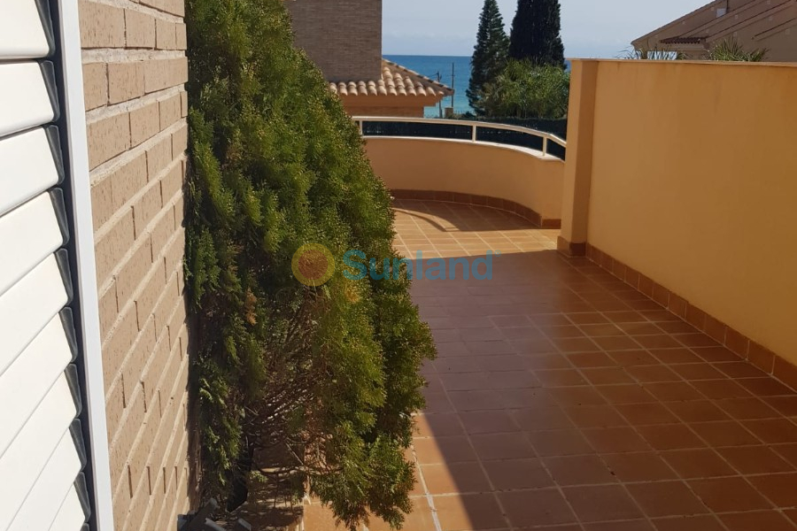 Använda fastigheter - Villa - Bolnuevo