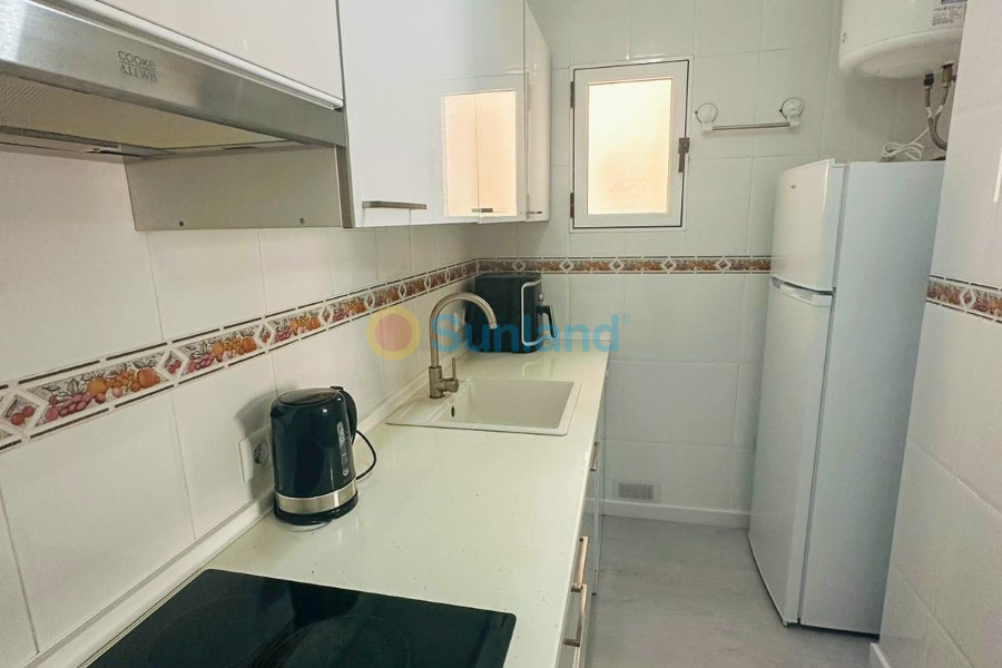 Resale - Apartment - Torrevieja - 