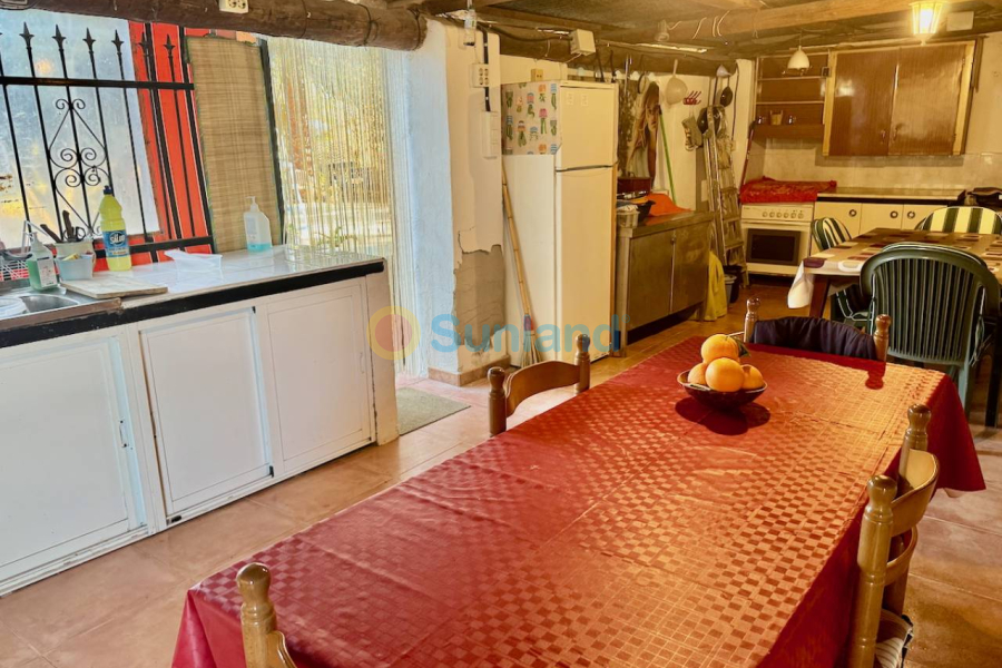 Resale - Country house - Guardamar del Segura - 