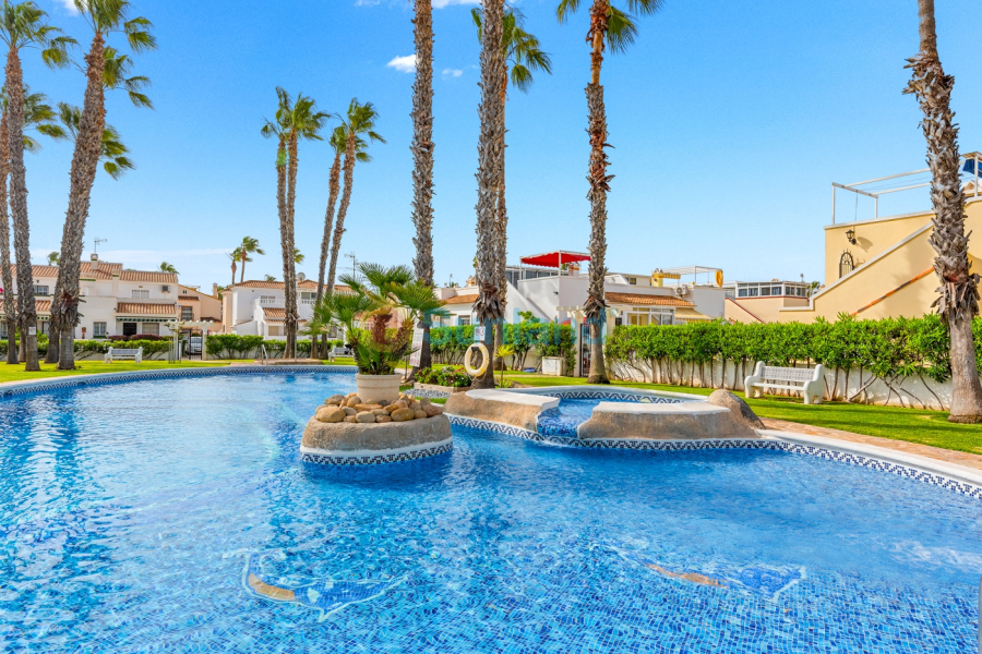 Resale - Quad house - Orihuela Costa - Playa Flamenca