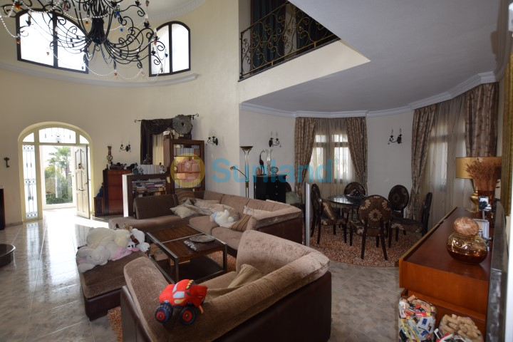 Resale - Detached Villa - Ciudad Quesada - La Fiesta