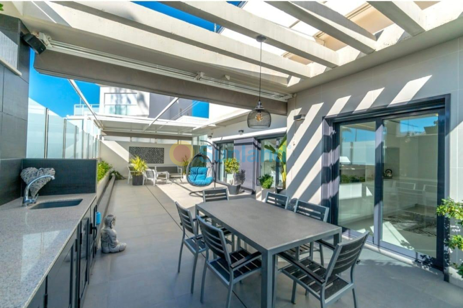 Segunda mano - V - Orihuela Costa - Campoamor