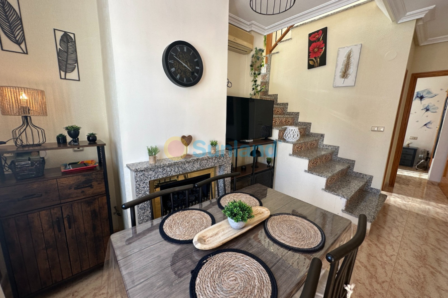 Resale - Villa - Orihuela Costa - Villamartin