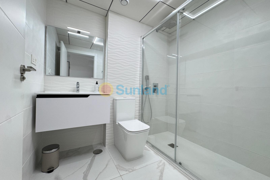 Resale - Apartment - Torrevieja - 