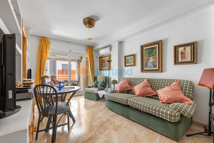 Resale - Apartment - Flat - La Mata - Playa