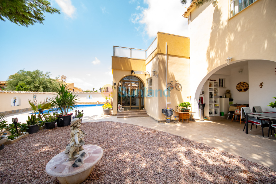 Verkauf - Haus - Orihuela Costa - La Florida