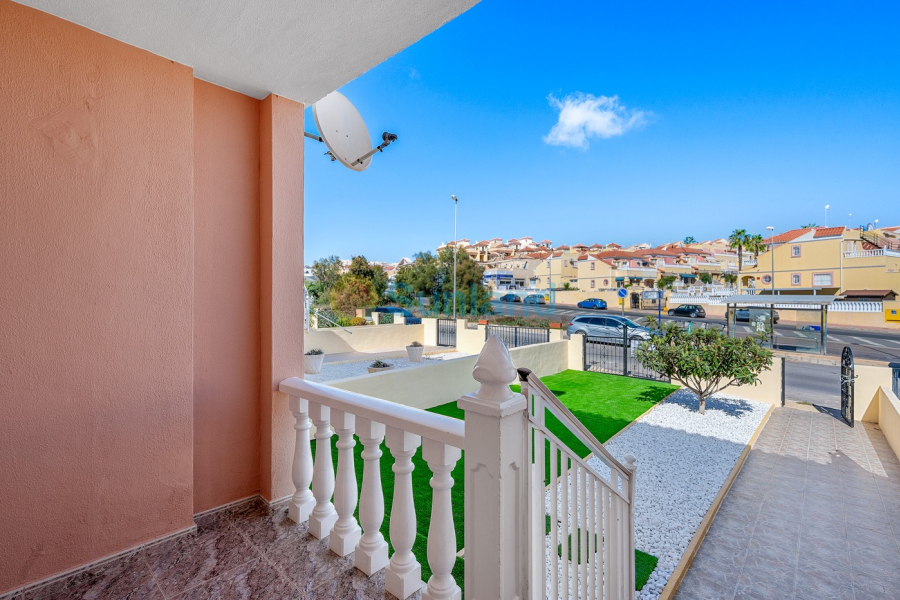 Resale - Apartment - San Miguel de Salinas - Orihuela Costa