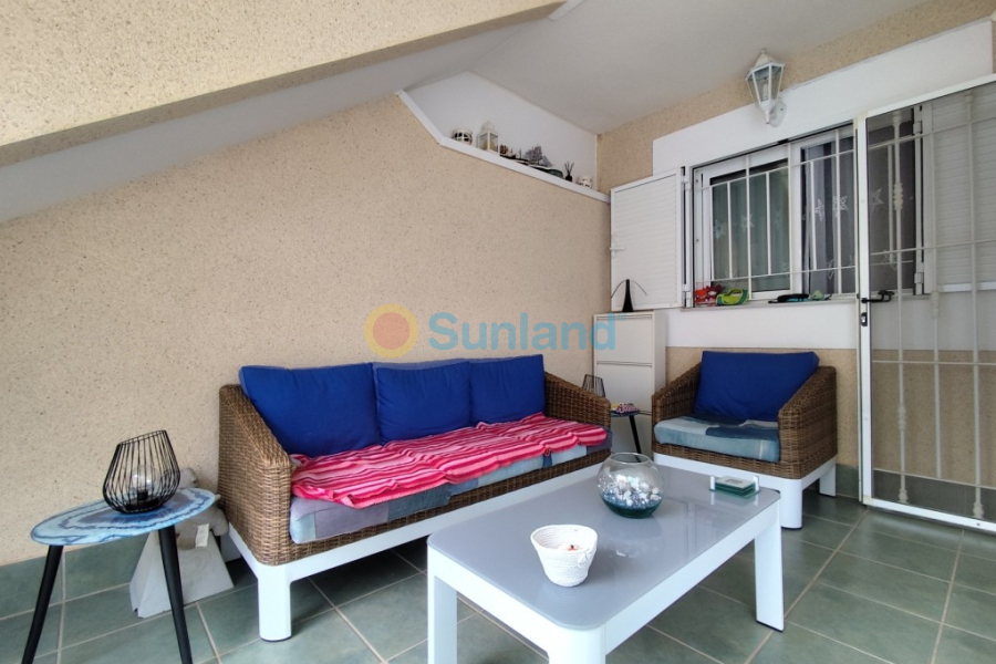 Resale - Apartment - Orihuela Costa