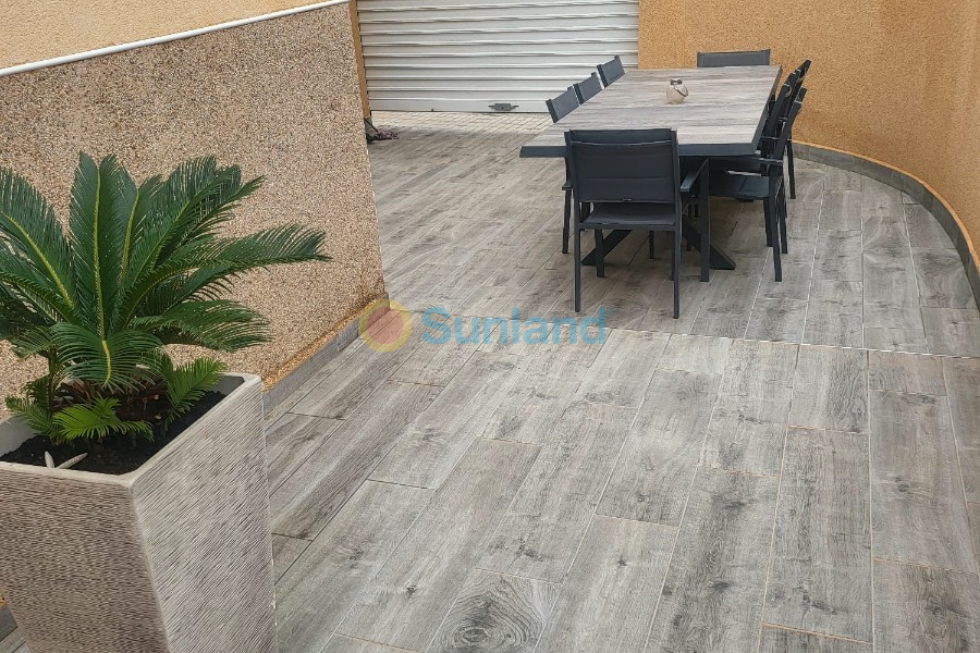 Använda fastigheter - Villa - Orihuela Costa - Villamartin