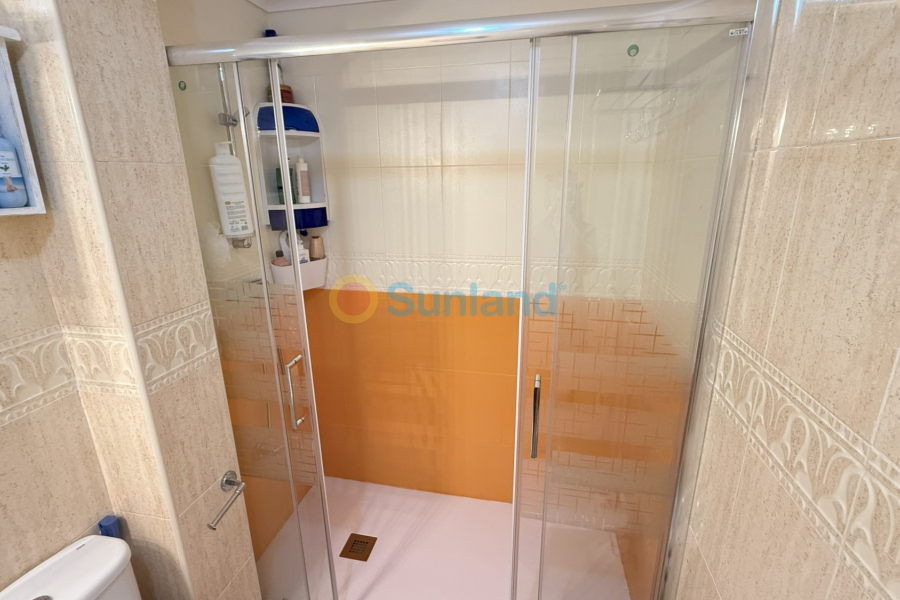 Resale - Apartment - Orihuela Costa - 