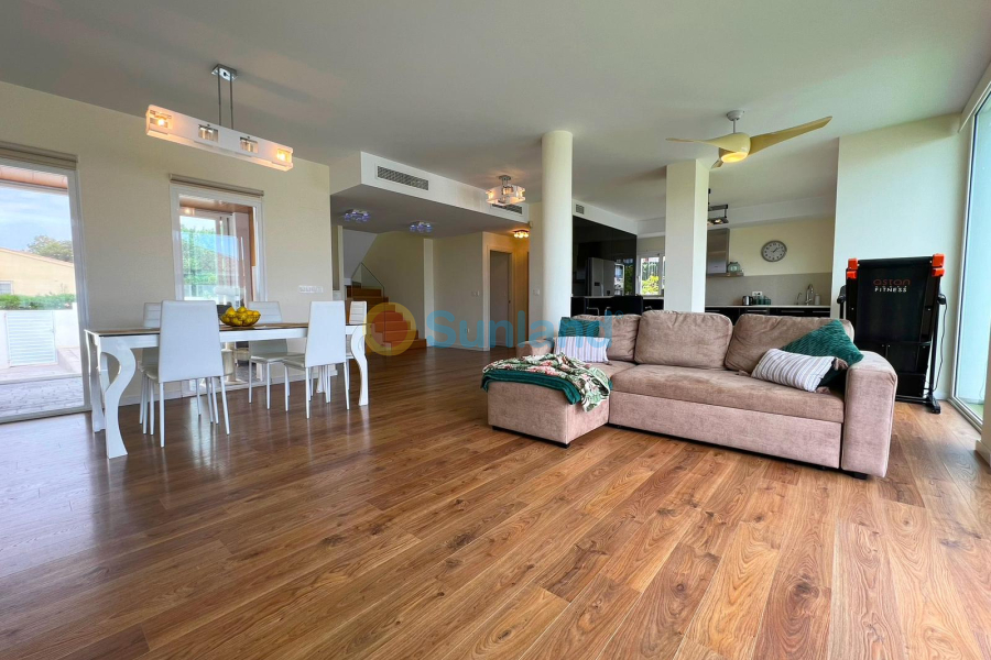 Använda fastigheter - Villa - San Fulgencio