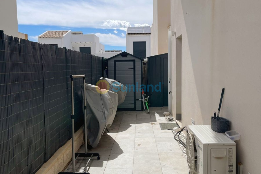 Segunda mano - Semi-detached - Ciudad Quesada - Pueblo Bravo