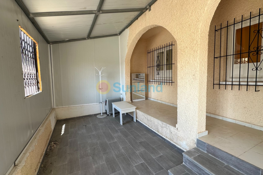 Använda fastigheter - Villa - San Fulgencio