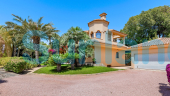 Resale - Villa - Elche - 