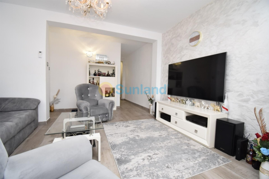 Resale - Apartment - Santa Pola - Center