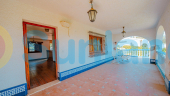 Resale - Villa - Orihuela Costa - Playa Flamenca