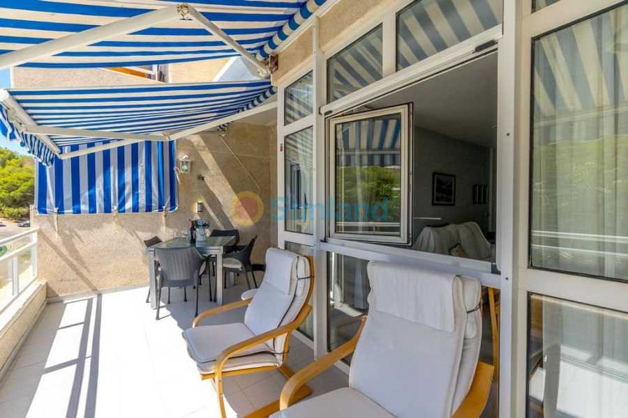 Resale - Apartment - Orihuela Costa - Altos de Campoamor