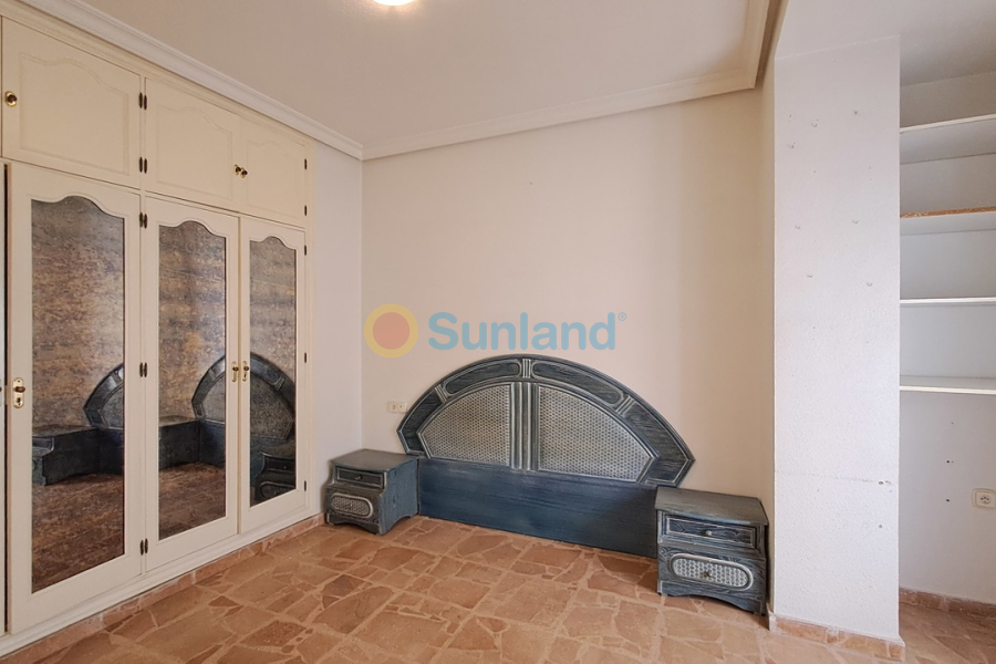 Segunda mano - A - Torrevieja