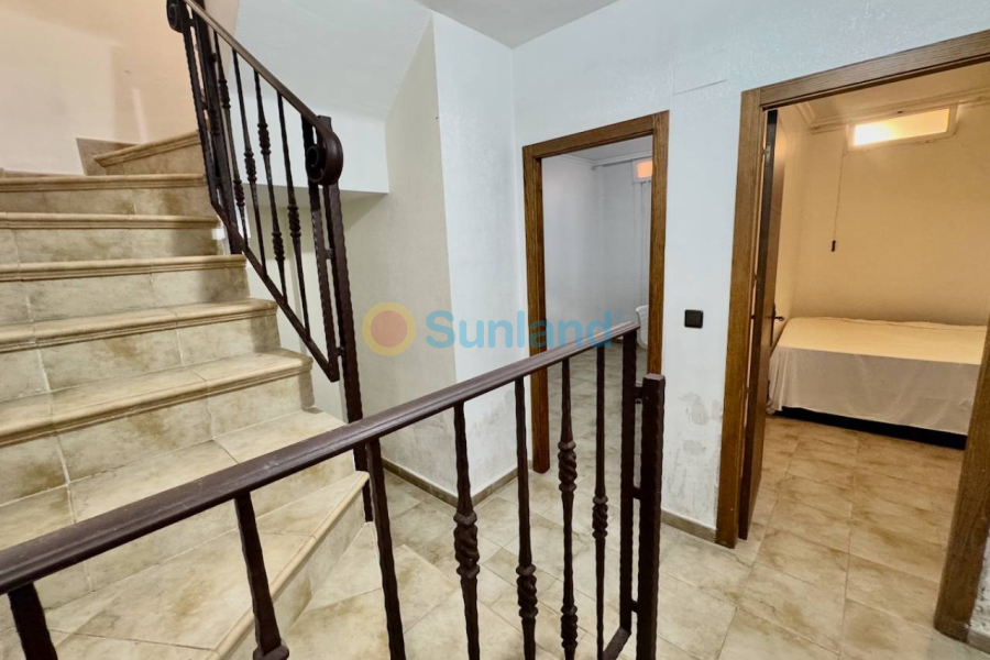 Resale - Villa - Guardamar del Segura - 