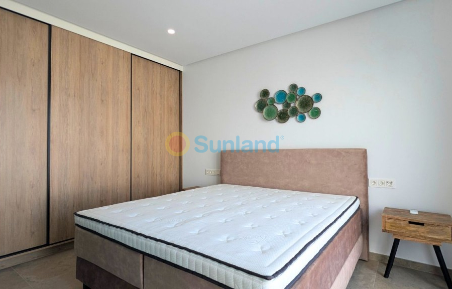 Resale - Detached Villa - Benijofar