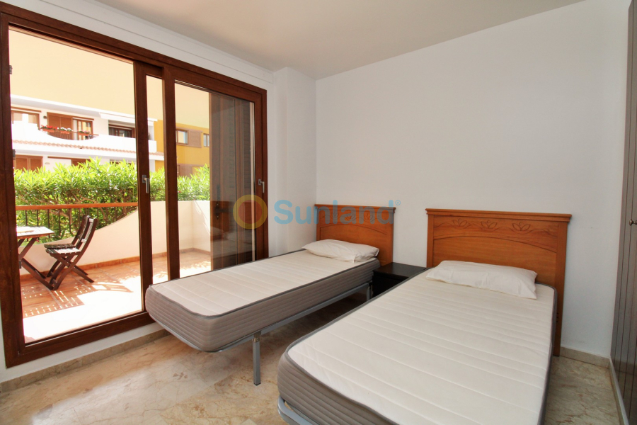 Resale - Apartment - Punta Prima - 