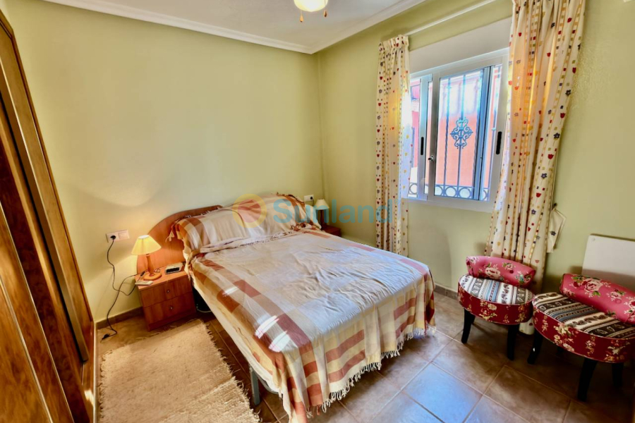 Вторичка - Bилла - Guardamar del Segura - El Raso