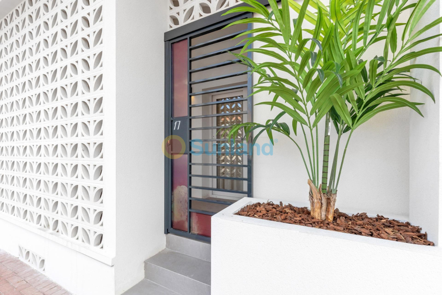 Ny bygg - Ground floor apartment - Torrevieja - Playa Los Naufragos