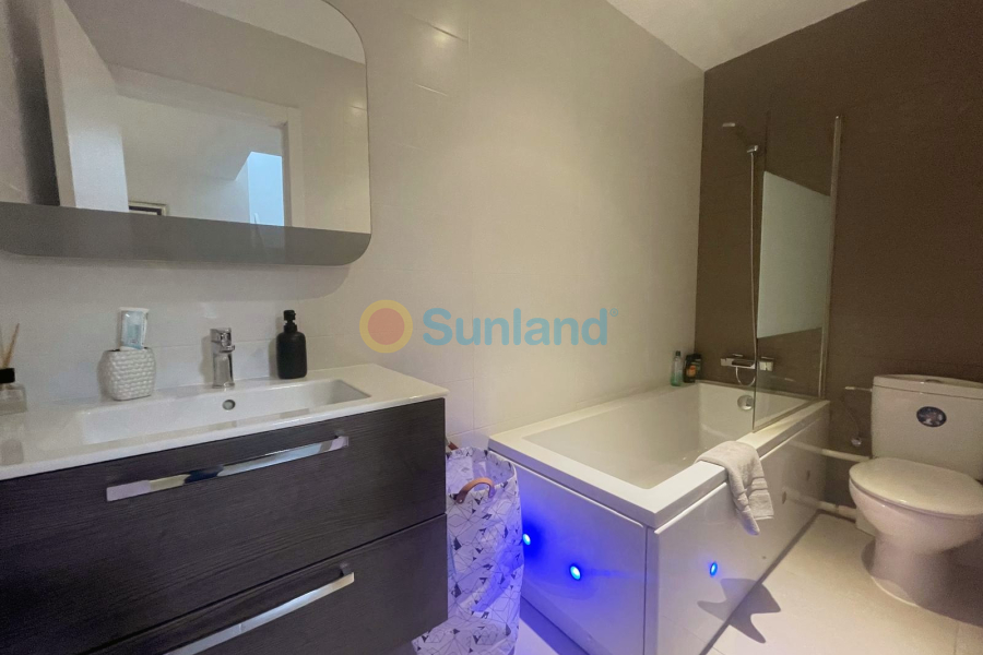 Segunda mano - Semi-detached - Ciudad Quesada - Pueblo Bravo