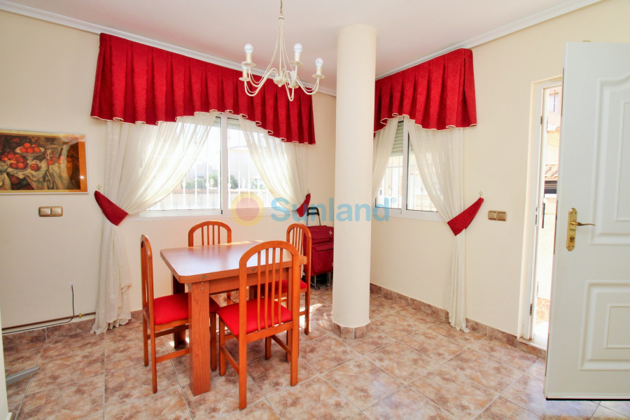 Brukte eiendommer - Villa - Playa Flamenca