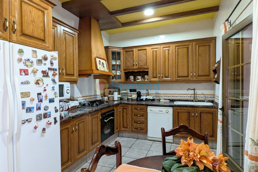 Segunda mano - Detached Villa - Bigastro