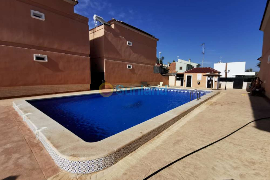 Använda fastigheter - Villa - Almoradí - Almoradi