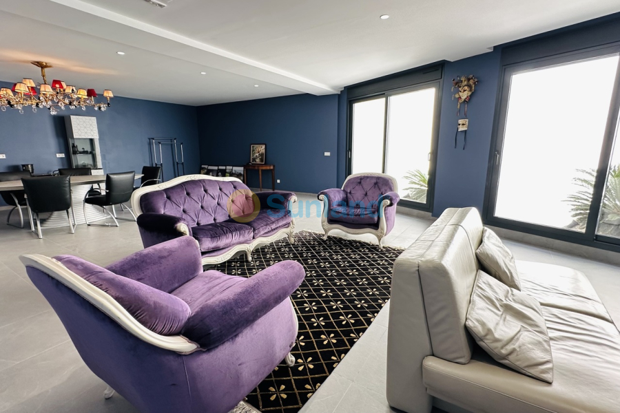 Resale - V - Las Colinas Golf Resort