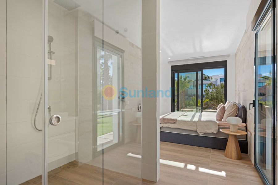 Resale - Villa - Las Colinas Golf Resort - Las Colinas golf