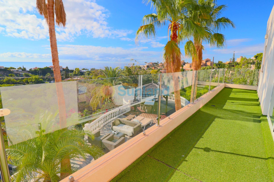 Resale - Villa - El Campello - 