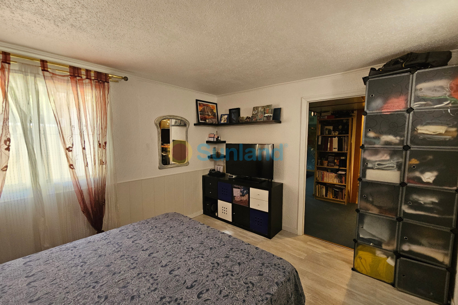 Använda fastigheter - Villa - Los Altos - Royal Park