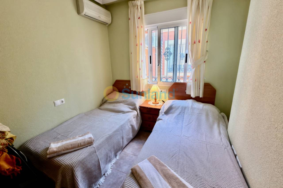 Вторичка - Bилла - Guardamar del Segura - El Raso