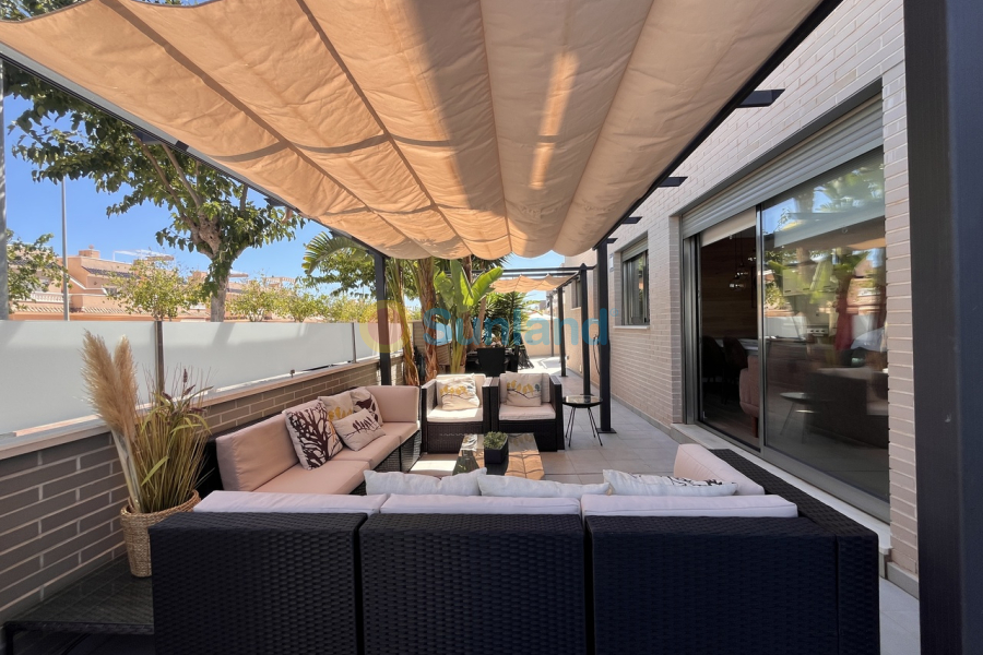 Resale - V - Torre De La Horadada