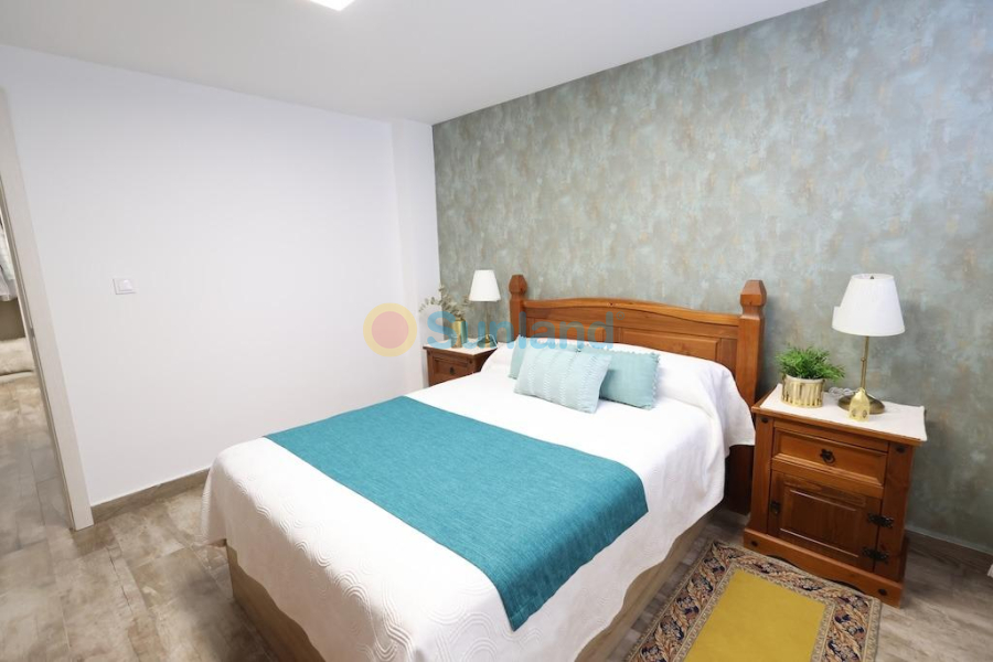 Segunda mano - V - San Miguel De Salinas - Las filipinas