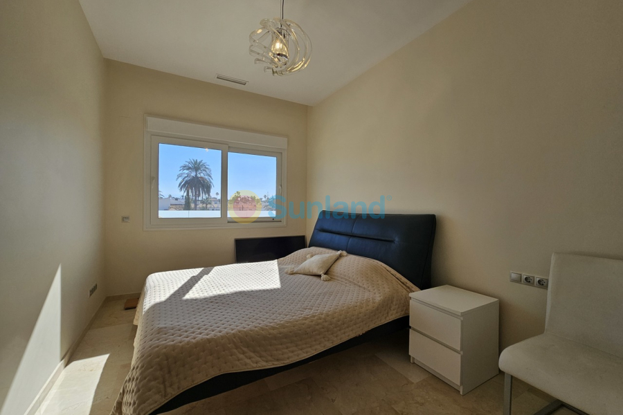 Brukte eiendommer - V - La Zenia