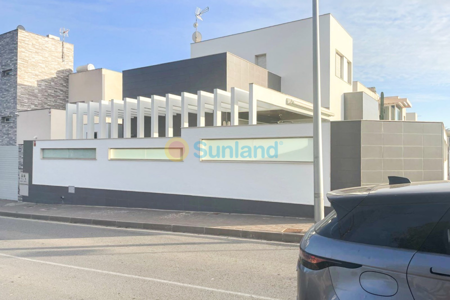 Segunda mano - Chalet - Orihuela Costa - Mil Palmeras