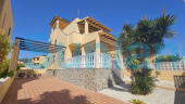 Använda fastigheter - Villa - Villamartin - Lomas del Golf
