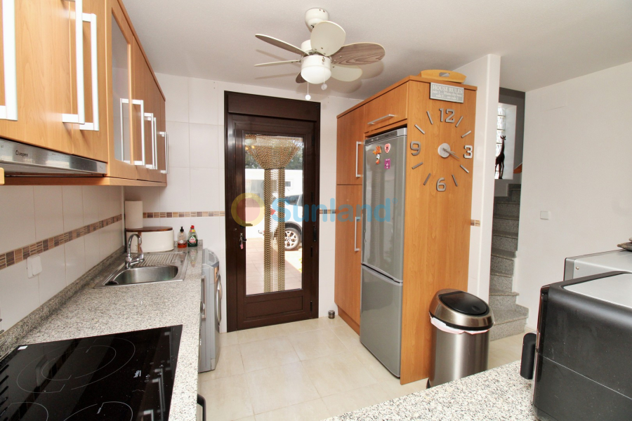 Använda fastigheter - Villa - Villamartin - PAU 8