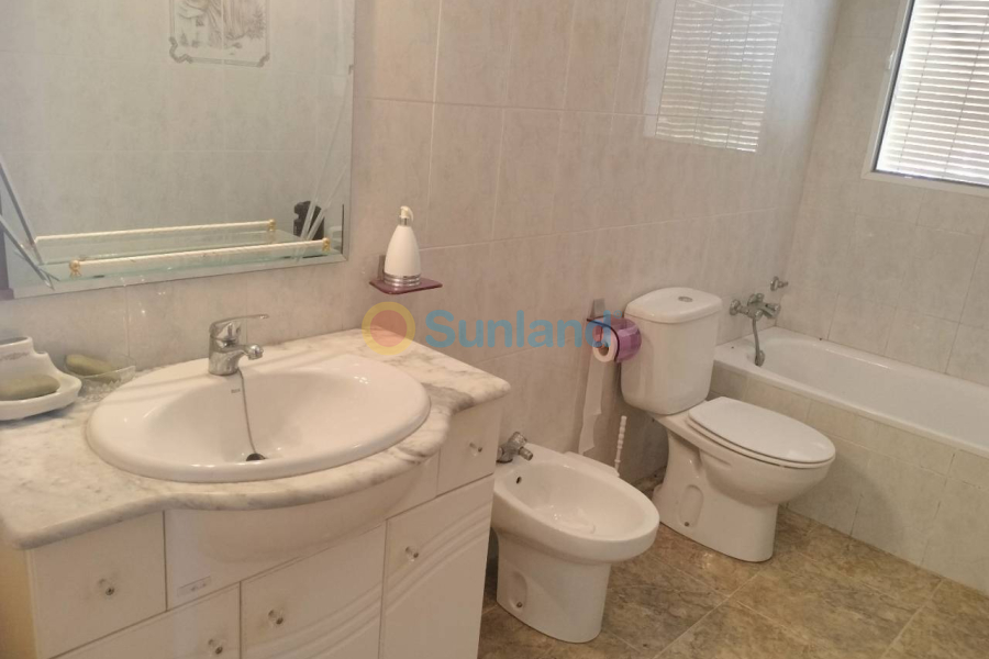 Resale - Country house - Rojales - 