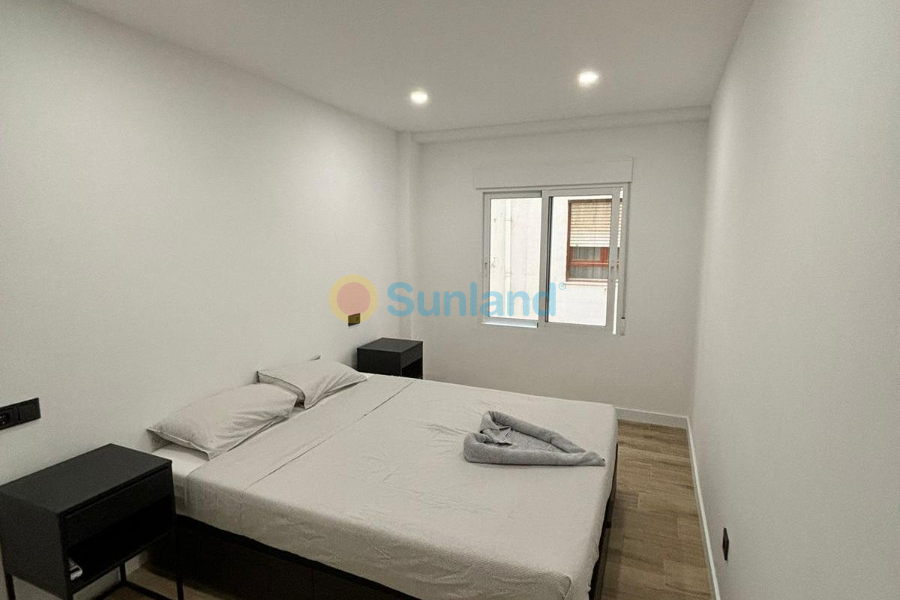 Resale - Apartment - Torrevieja